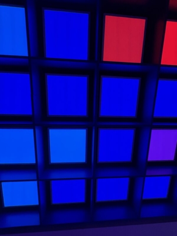 イギリス